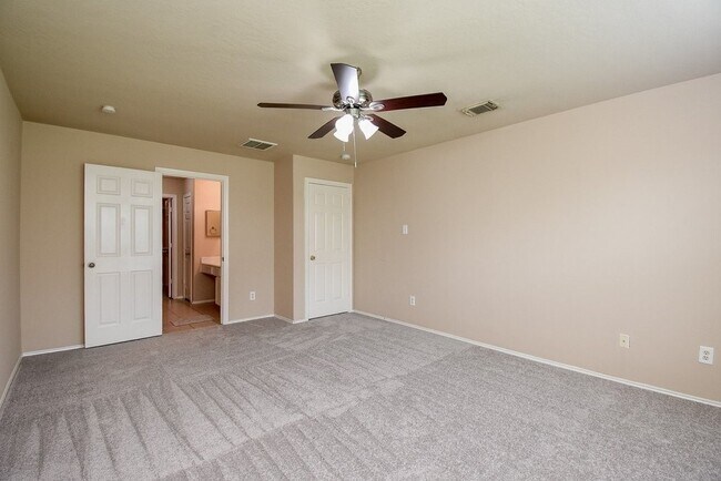Building Photo - 9602 Siano Pines Dr