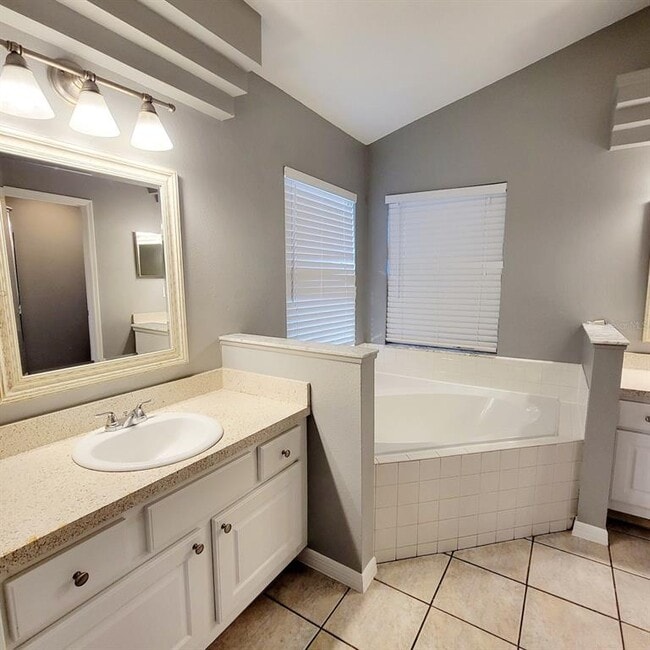 Building Photo - 4130 Shadow Creek Cir