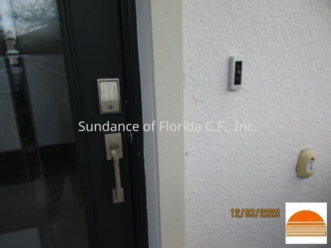 Building Photo - Orange county Beautiful 2 story house with 2 car garage