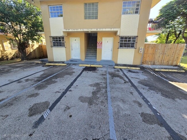 Building Photo - 2835 NW 22nd Ave