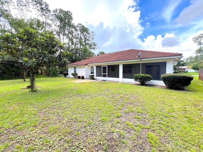 Building Photo - 106 Point of Woods Dr