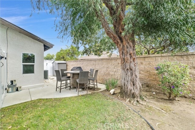 Building Photo - 12363 Loraine Ave