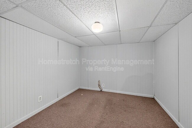 Building Photo - 4446 Itaska St