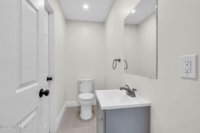 Building Photo - 18-7 Augusta Ct