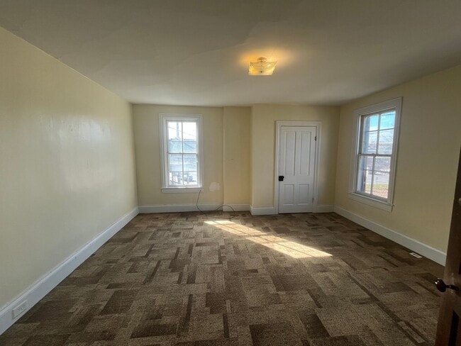 Building Photo - 436 N Second St