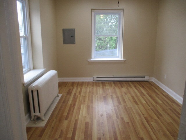 Building Photo - 4919 Catharine St