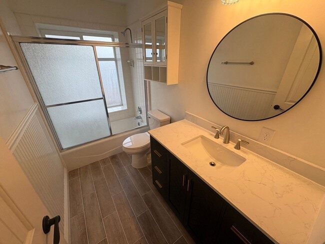 Building Photo - Beautiful 3 bedroom Home for rent in Visalia, Ca