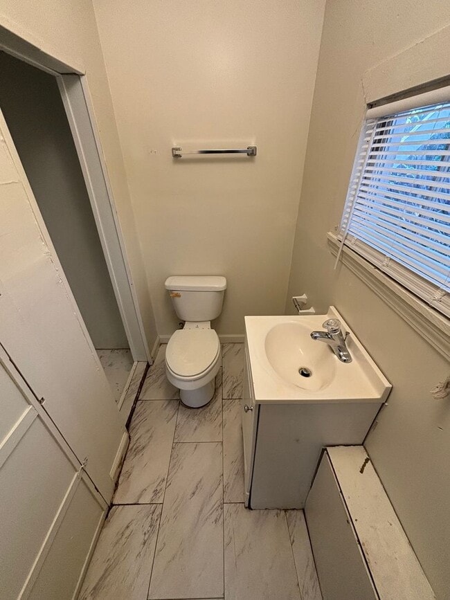 Building Photo - Cozy 1-Bedroom Home in Convenient Tallahassee Location