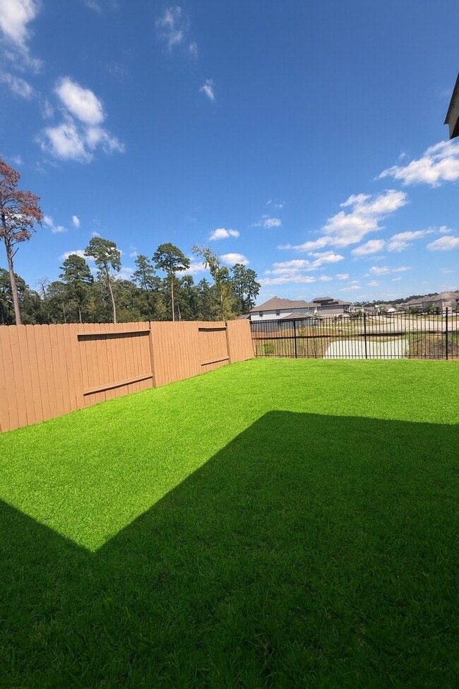 Building Photo - 13712 Moss Lake Ln