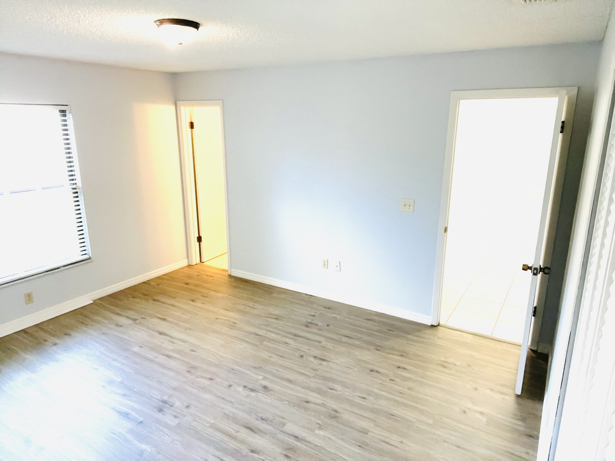 Building Photo - 2550 India Blvd