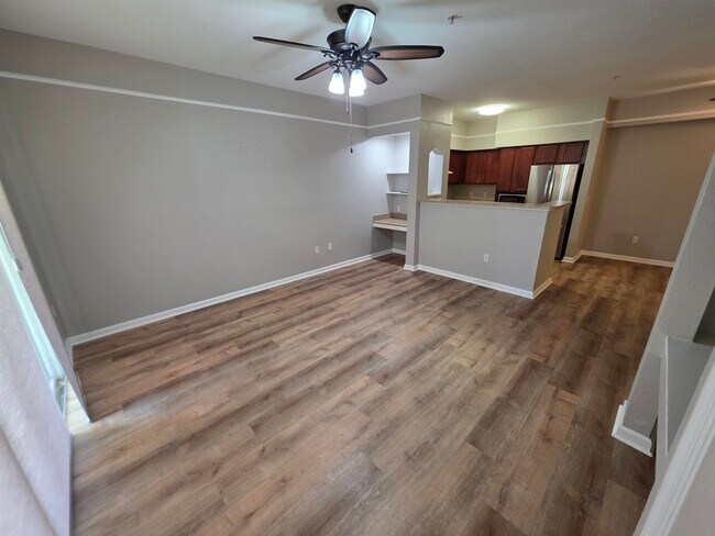 Building Photo - 2801 Chancellorsville Dr