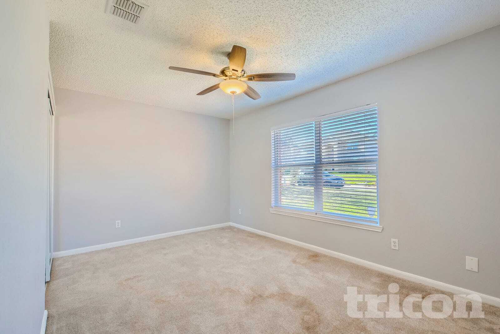 Building Photo - 1204 Crabtree Ct