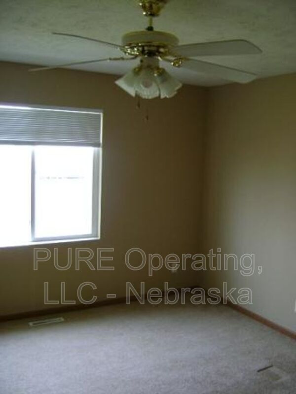 Building Photo - 7009 S 177th St