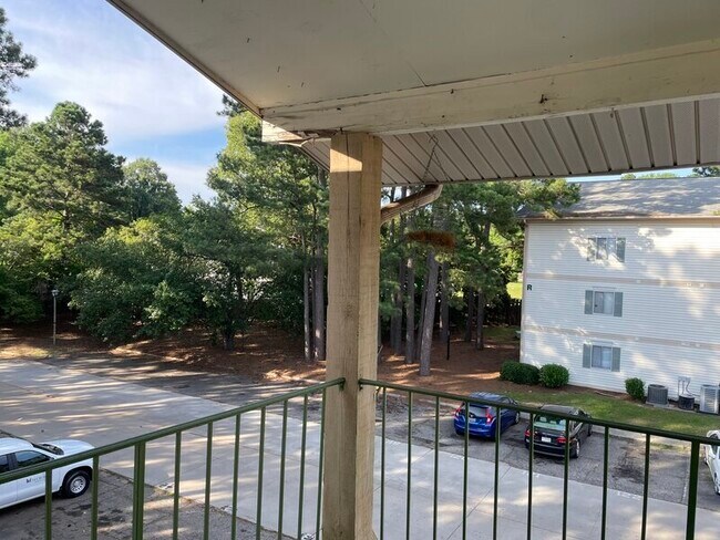 Building Photo - 1208 Bush River Rd