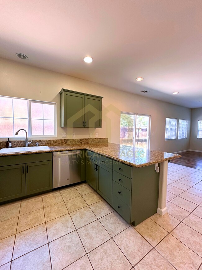 Building Photo - 1208 Meridian Way