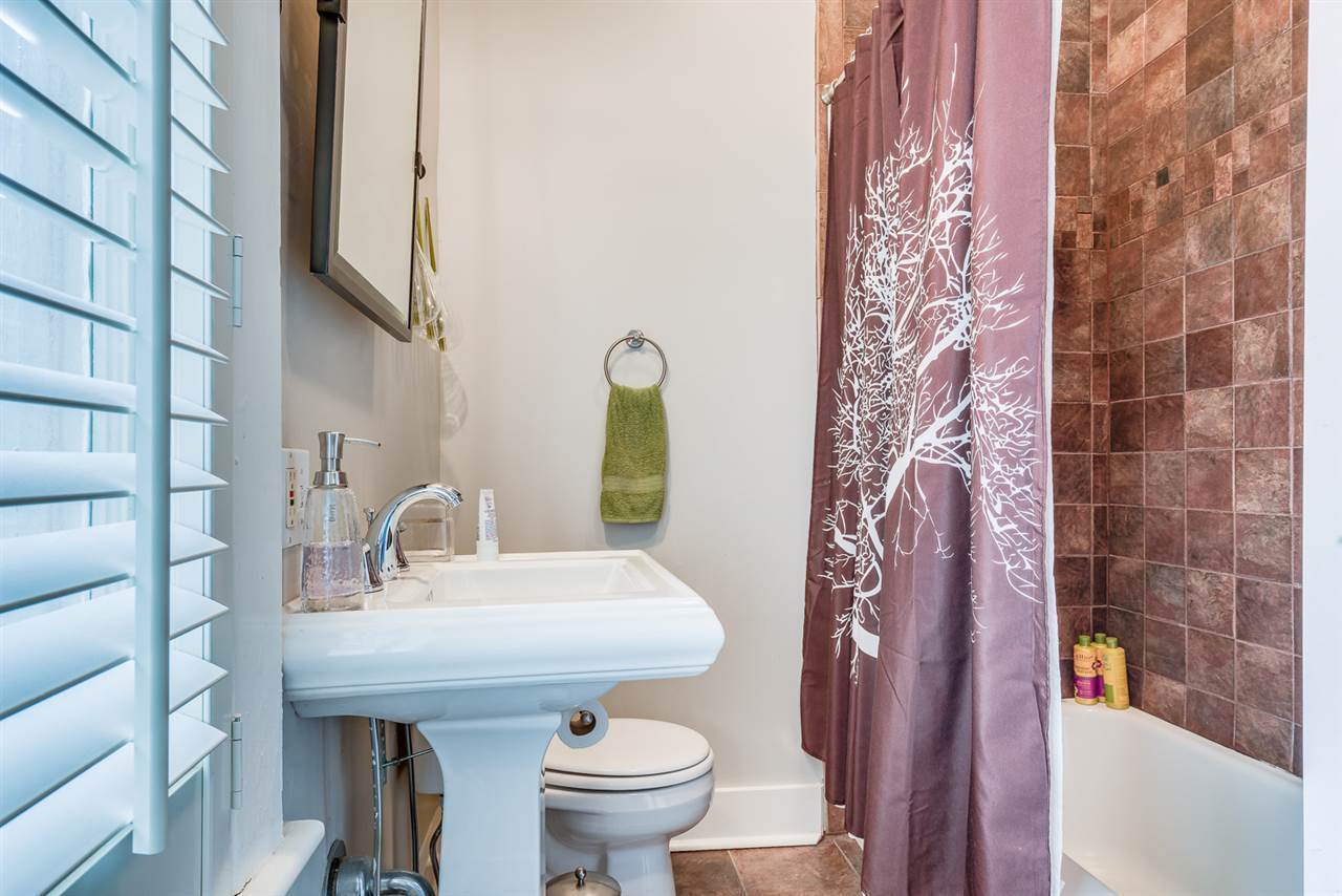 Building Photo - 1673 Galloway Ave