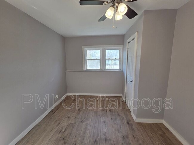 Building Photo - 1663 Keeble St