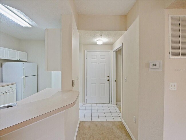 Building Photo - 5536 Metrowest Blvd
