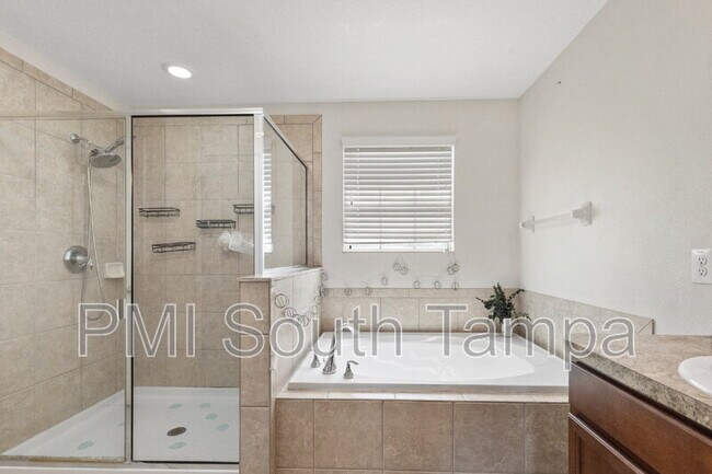 Building Photo - 11403 Holmbridge Ln