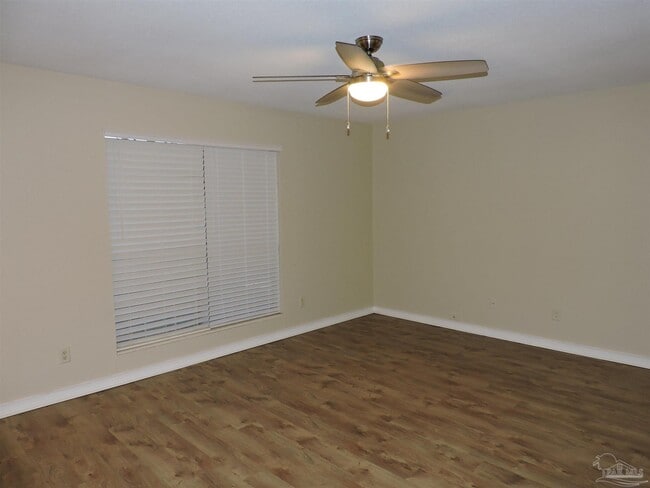 Building Photo - 5485 Willard Norris Rd