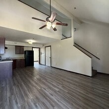 Building Photo - $500 Off 1st Full Month!* All Utilities In...