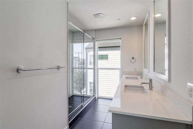 Building Photo - 1430 Grigsby Ave