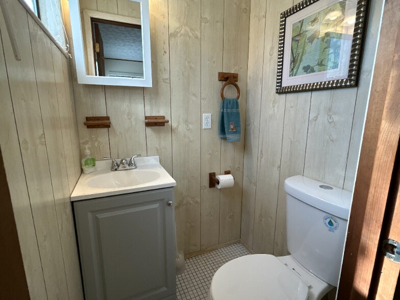 Building Photo - 802 Placer Ct