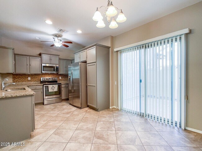 Building Photo - 1958 W Busoni Pl