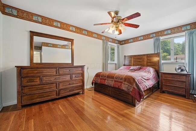 Building Photo - 157 Spring Valley Dr