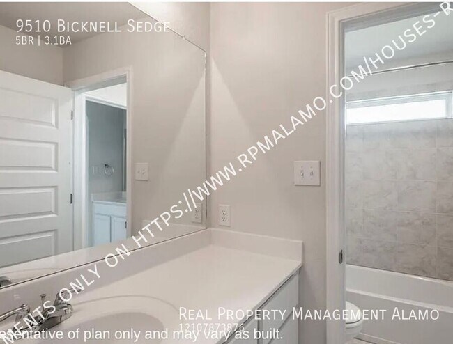 Building Photo - 9510 Bicknell Sedge