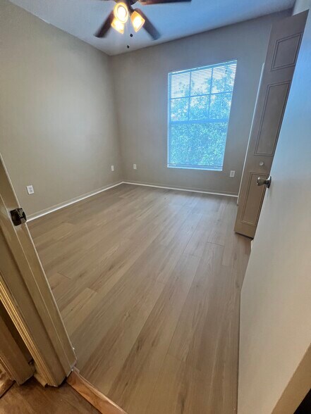 Third Bedroom - 5512 Metrowest Blvd