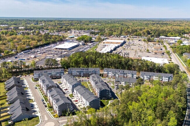 Building Photo - 4627 Wistar Creek Dr
