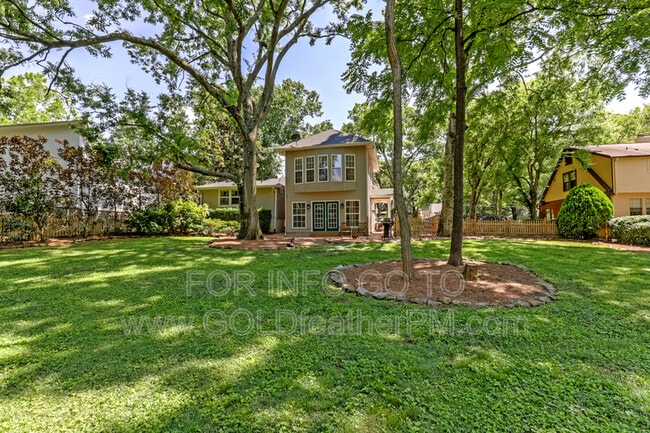 Primary Photo - 2602 Westwood Ave