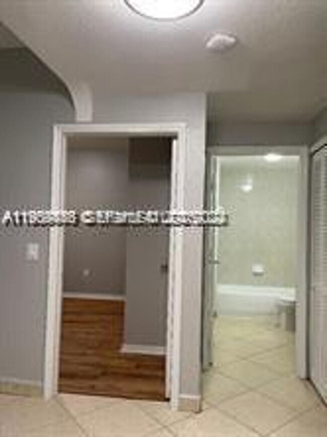 Building Photo - 7542 NW 175th St