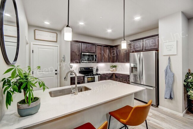 Building Photo - 3 bed, 3 bath in Fort Collins