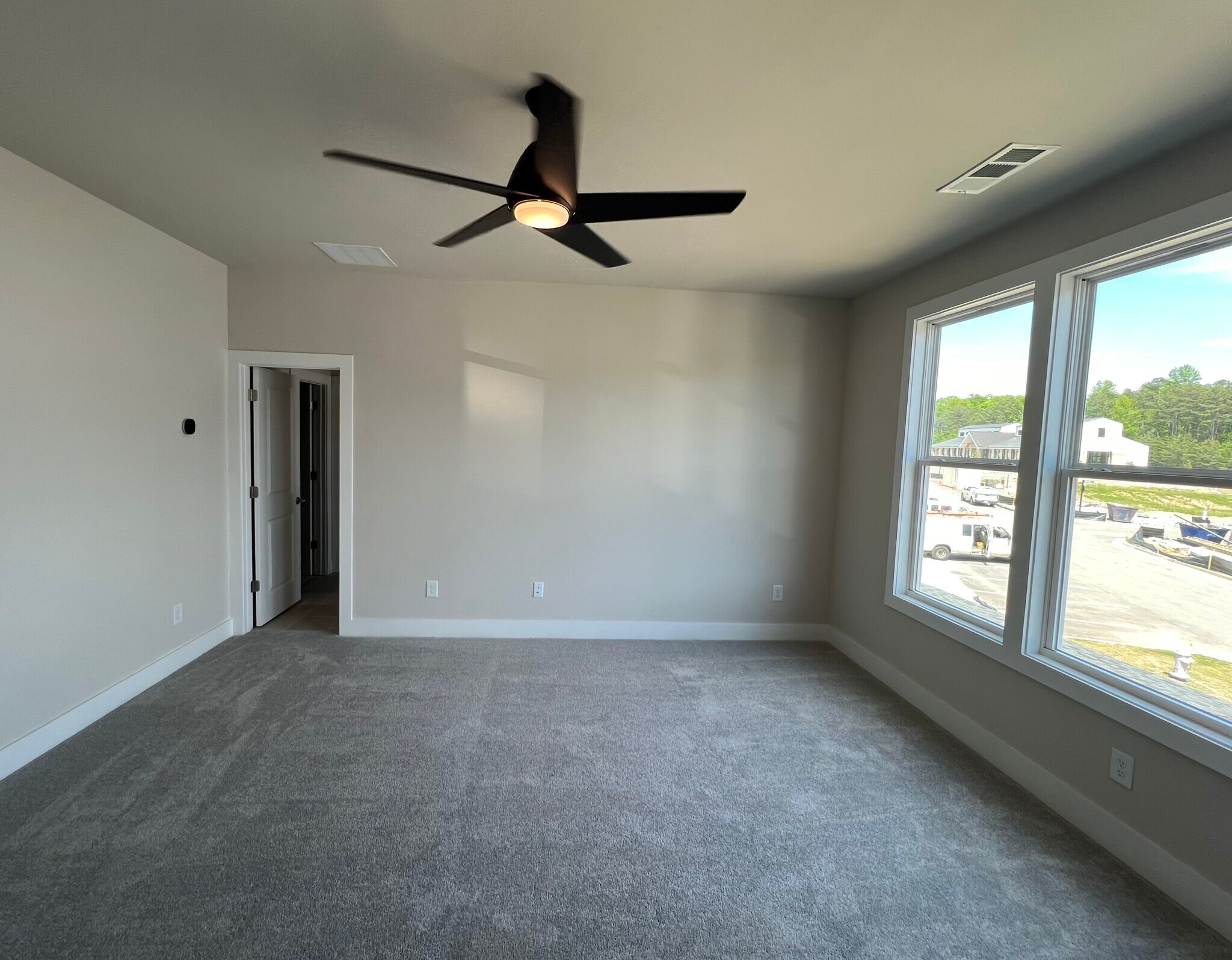 Building Photo - 1245 Willowcrest Way