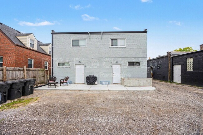 Building Photo - 3982 Superior Ave