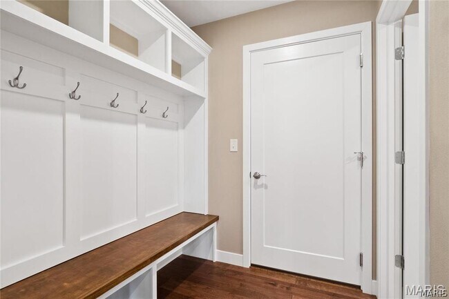 Building Photo - 401 Marbleton Cir