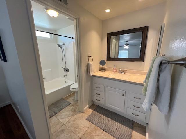Building Photo - 850 Cypress Point Way