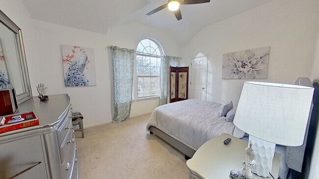 Building Photo - 1007 Brown Dr