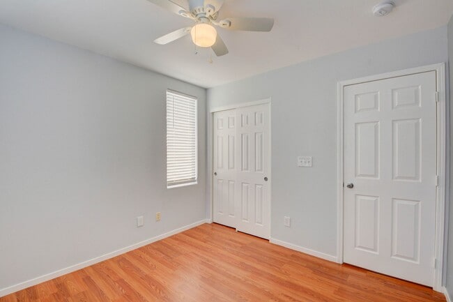 Building Photo - BEAUTIFUL 2 STORY SINGLE FAMILY HOME WITH ...