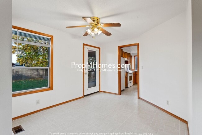 Building Photo - Charming 3-Bedroom, 2.5-Bath Home in Aloha