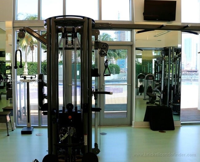 Building Photo - 90 SW 3rd St