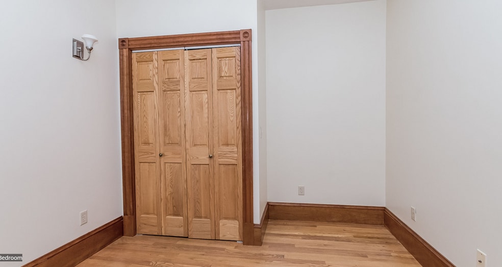 Building Photo - 66 Pinckney St