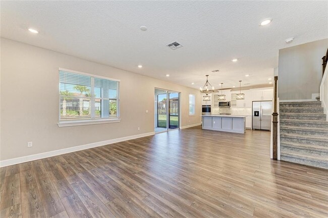 Building Photo - 13827 Green Hammock Pl