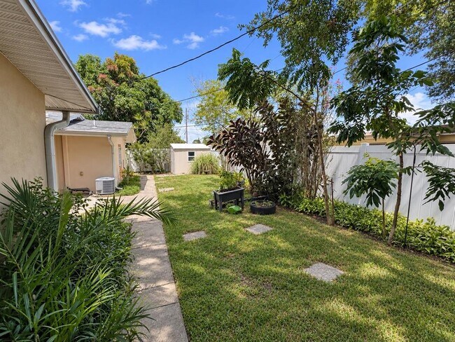 Building Photo - 8915 59th Way