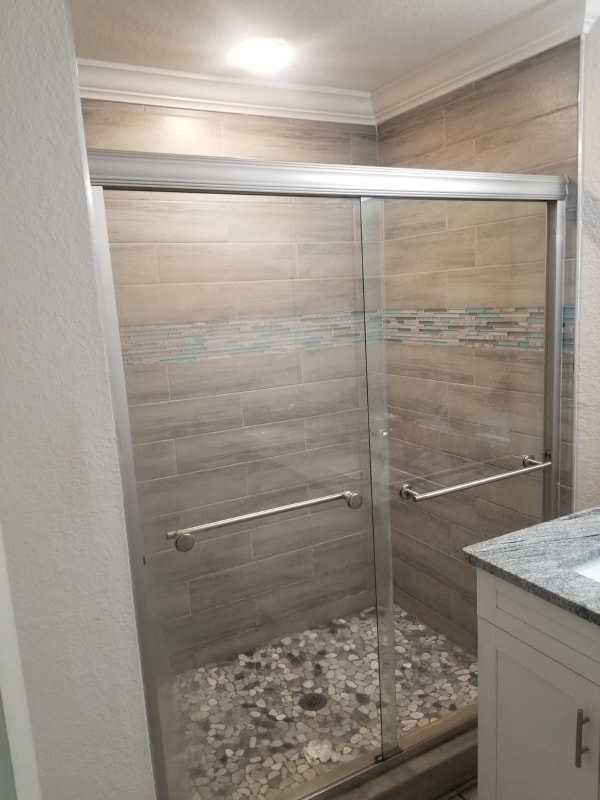 Building Photo - 1406 E Renfro St