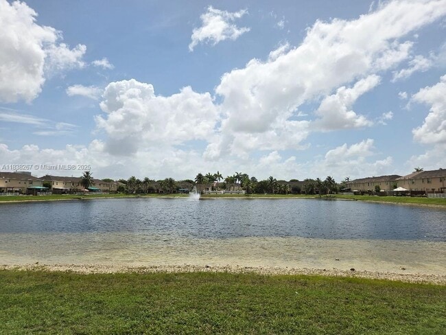 Building Photo - 928 SW 153rd Ct