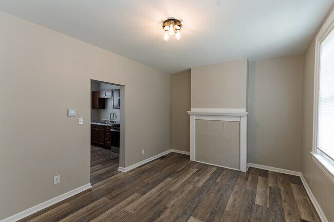 Building Photo - 1 Parkview St