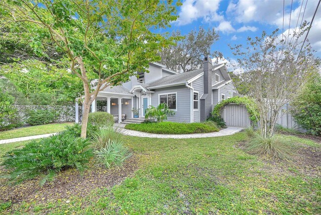 Building Photo - 150 NE 50th St